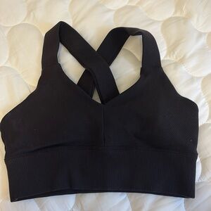 Alo sports bra
